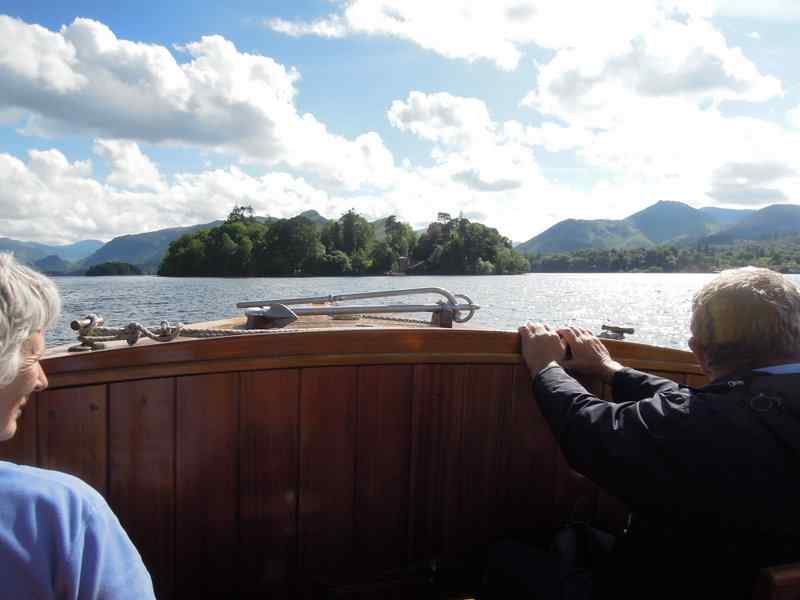 {short description of image}